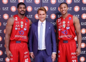 Kyle Hines Olimpia Milano, Federico Pozzi Chiesa AD Italmondo, Devon Hall Olimpia Milano