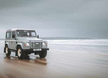 land rover classic defender